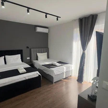 Don Guest house *